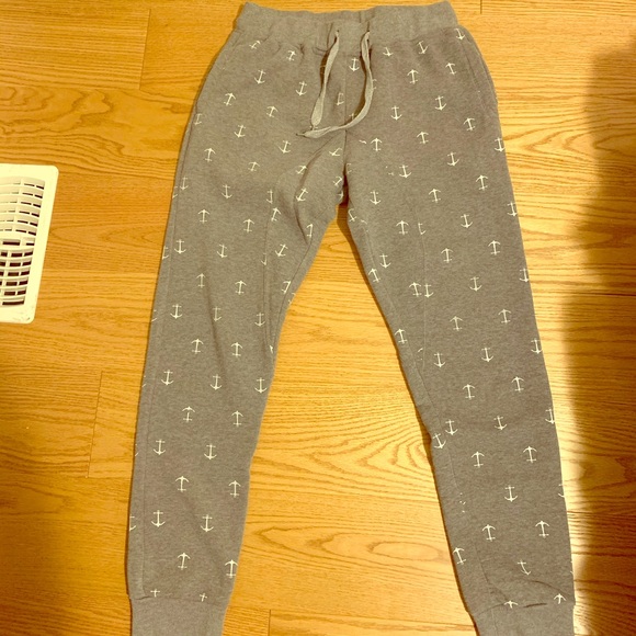 Track Pants - Retro Distrikt anchor track pants